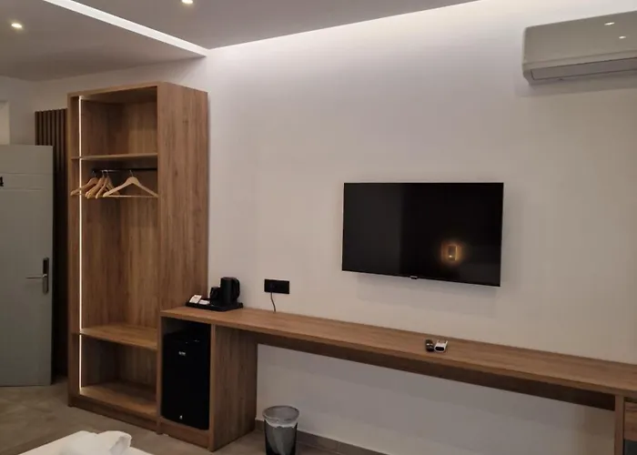 Apelistra Guest house Himare