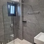 Apelistra