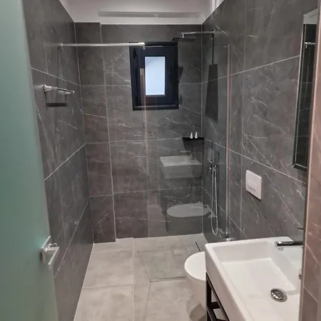 Apelistra Casa de hóspedes 4*